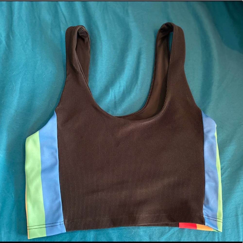 Carbon 38 Beach Riot sports bra